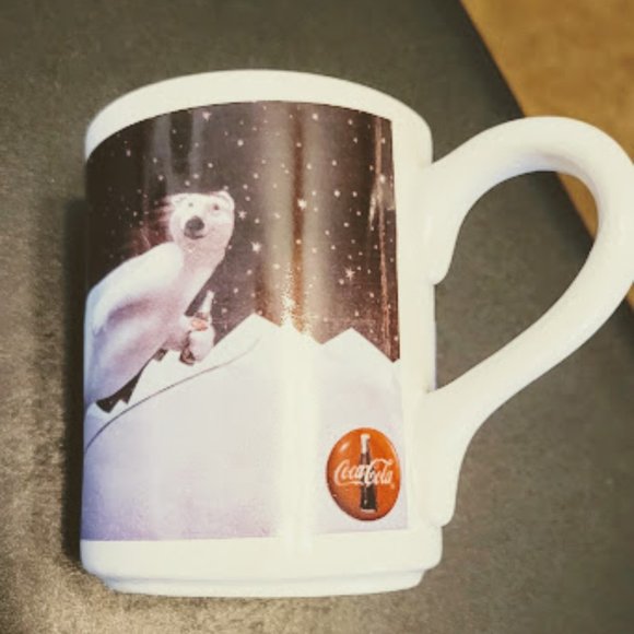 Coca Cola 1996 Polar Bear Mug by Gibson - Picture 1 of 4